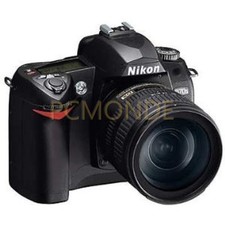 Nikon D70S Digital SLR Camera with 18-70mm and 55-200mm Nikkor Lenses 9989