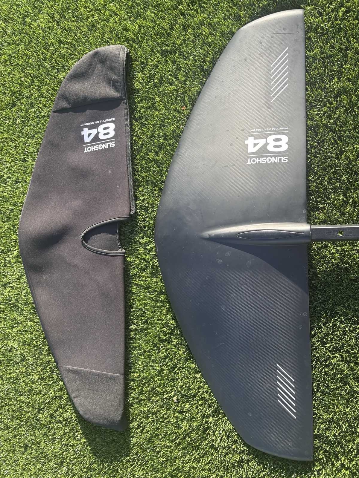 Slingshot Hover Glide Infinity 84 Carbon Wing Foil