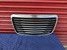 11 12 13 14 Chrysler 300 300c Front Upper Bumper Grille Grill Mesh Chrome Oem
