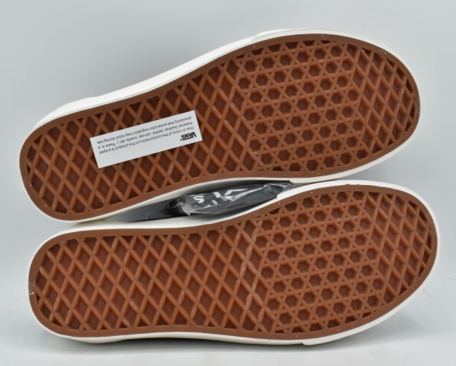 Vans Womens Size 7 Old Skool Suede Lace up Casual Sneakers Shoes thumbnail 9