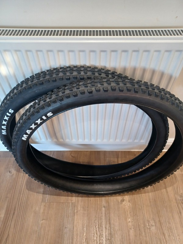 Maxxis Dissector 29x2.4WT Exo TR Tyres Pair Tubeless Ready