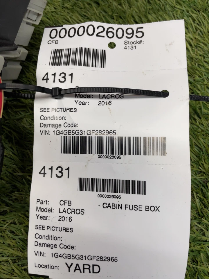 ✅ Caja de fusibles Buick Lacrosse 2016 cabina OEM Foto 4 de 4