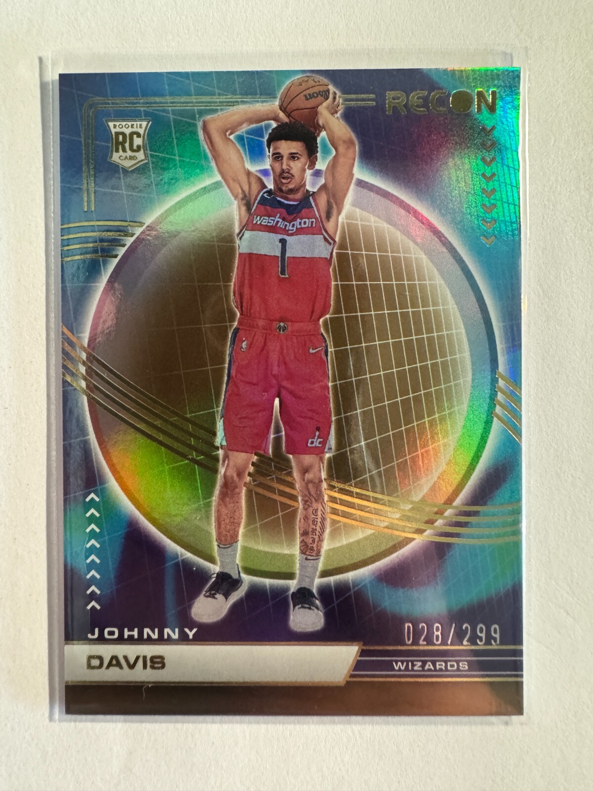 K206,968 - 2022-23 Panini Recon Holo Bronze #220 Johnny Davis #/299