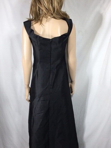 Women's NWOT Calvin Klein V-Neck Pleated High-Low Satin Gown Dress Size 8 - Picture 2 of 7
