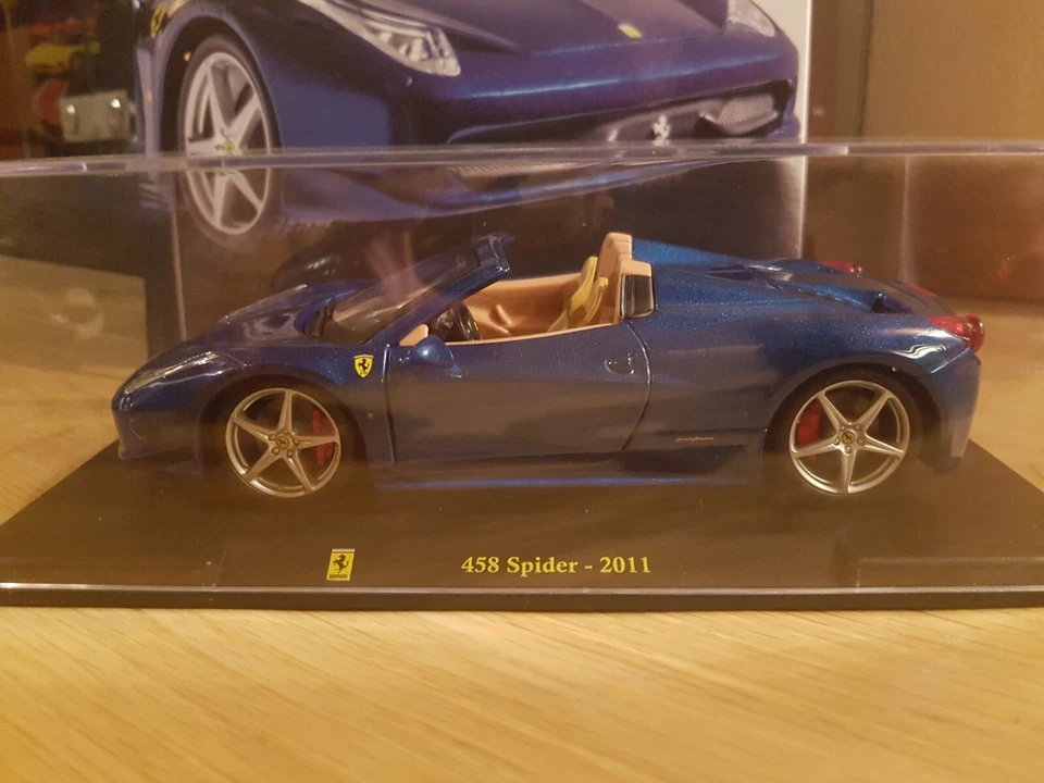 Ferrari 458 Spider • 2011 • N°14 Le Grandi Ferrari CENTAURIA In Scala 1:24 - Immagine 2 di 4