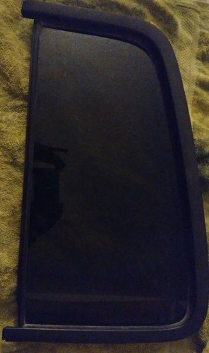 Nissan Carlex window RH- 8227 2ea500