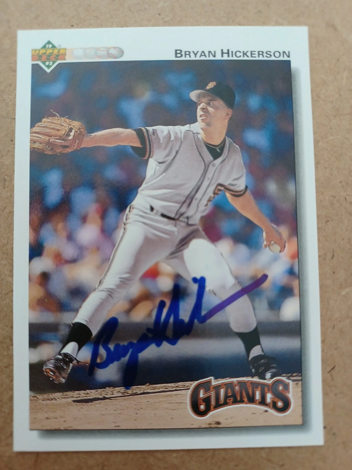 BRYAN HICKERSON 1992 Upper Deck #667 autographed signed card GIANTS 92 AUTO