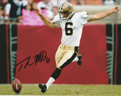 THOMAS MORSTEAD SIGNED NEW ORLEANS SAINTS PUNTER 8x10 PHOTO #3 NFL EXACT PROOF - Bild 1 von 2