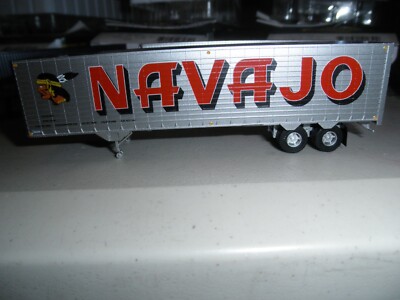 Navajo                 40'   Trail mobile trailer