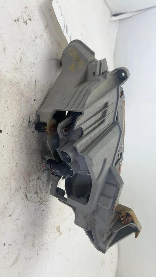 Luz de conducción usada se adapta a: Hyundai Veloster 2013 parachoques antiniebla montado grado Foto 2 de 4