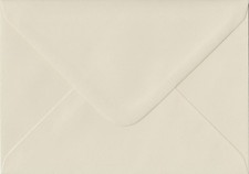 Vanilla Cream Heavyweight 114mm x 162mm Gummed 130gsm C6 (A6) Envelopes