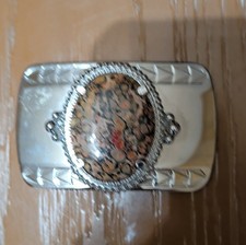 belt buckle silver tone Western Americana with decorative oval stone center