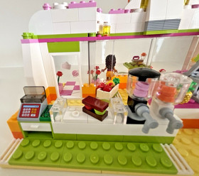 LEGO FRIENDS 41035 Heartlake Juice Bar 100% Complete w/instruction manual