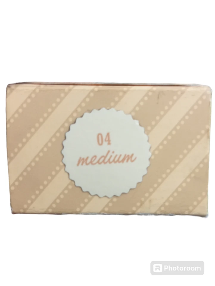 Benefit Bigger Than BB Big Easy SPF 35P+++MultiBalancingComplexionPerfector 35ml - Immagine 4 di 4