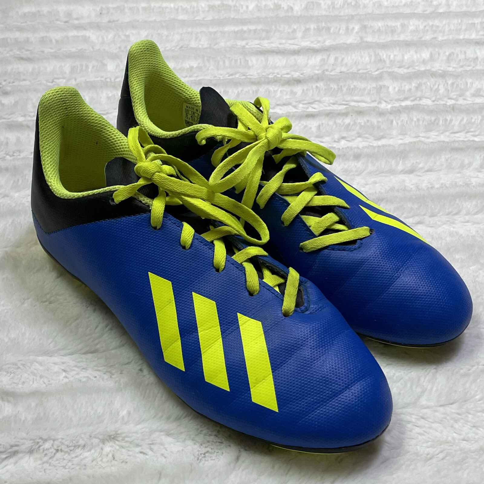 kasut adidas futsal