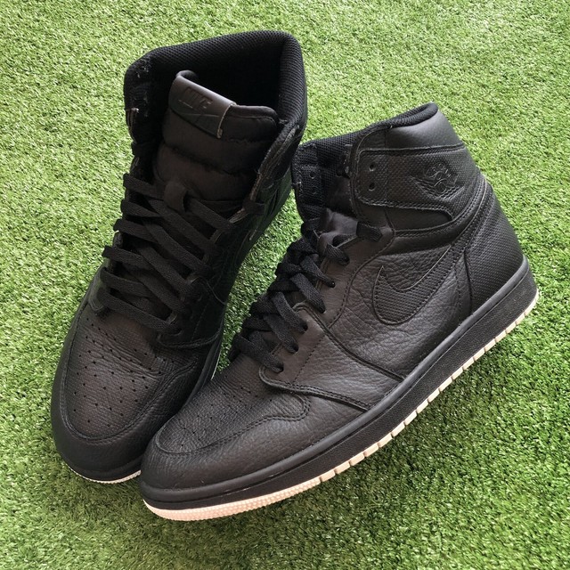 jordan 1 retro black perforated
