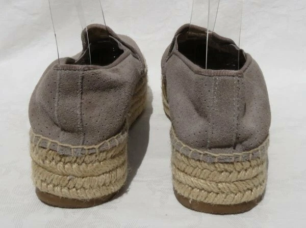 SOLUDOS Taupe Gamuza Cuero Plataforma Alpargatas Mocasines Zapatos EE. UU. 8 EUR 38,5 USADO EN EXCELENTE CONDICIÓN Foto 4 de 4