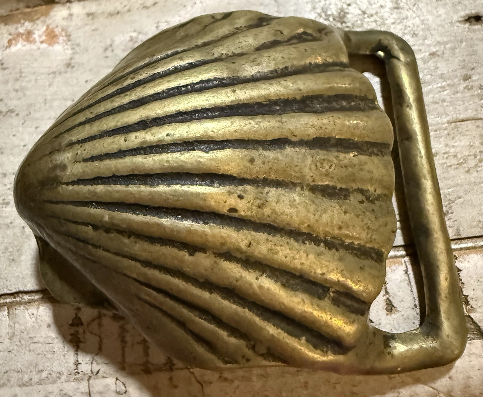 Solid Brass Seashell Clam Shell Trinity 1970s Hip… - image 1