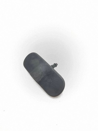 Windshield washer spray nozzle