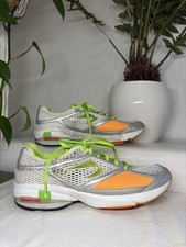 Women’s Newton motion Athletic Running Shoes 5.5 Trainers