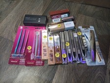 Make up Lot Bundle 18 Items Brand New