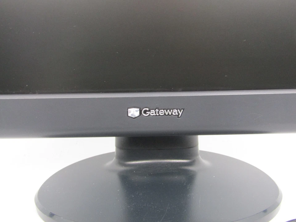 Gateway TFT1780PS+ 17" Monitor  - Image 3 of 4