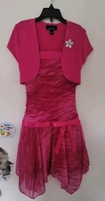 Amy’s Closet girls dress size 7 Pink Formal Party Dress Short Sleeve
