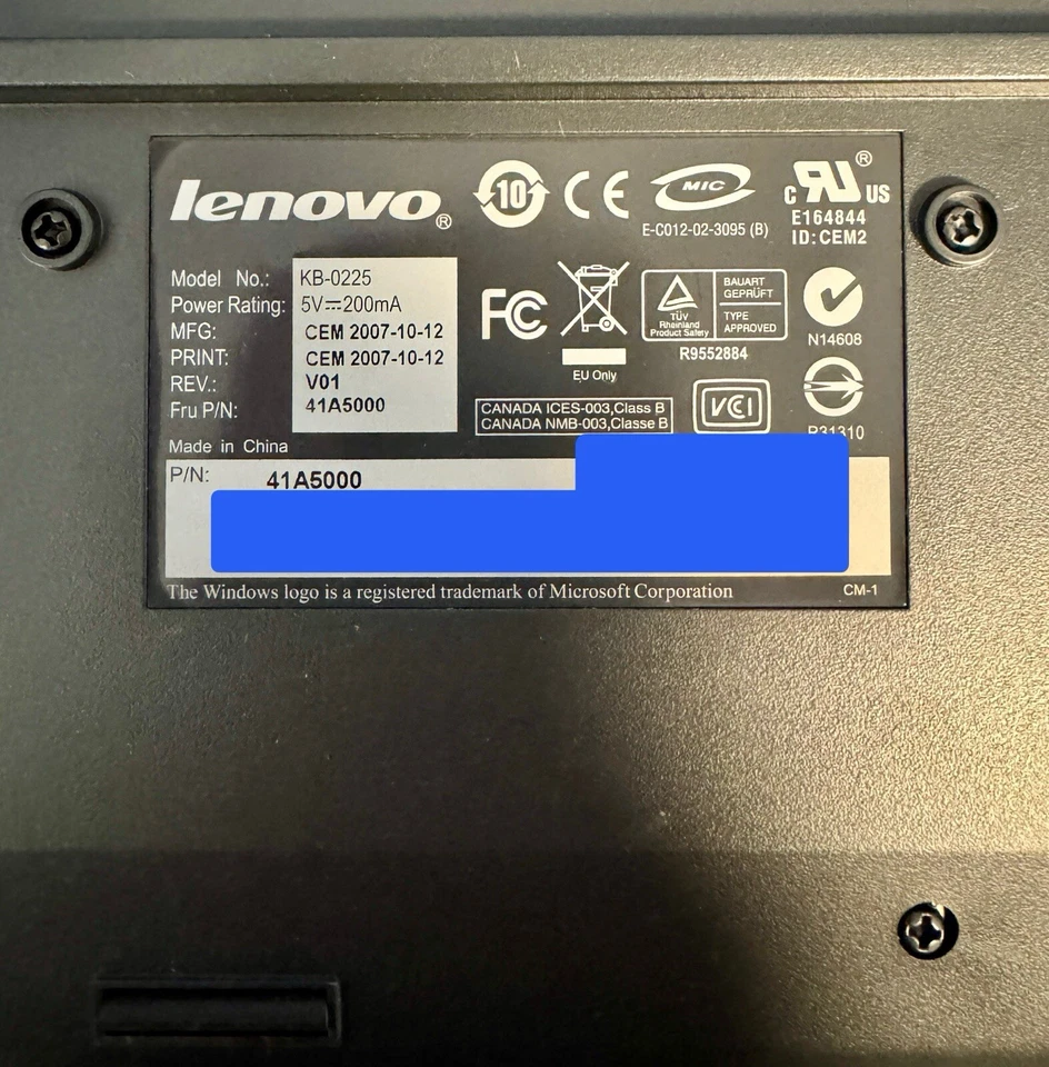 USED Lenovo KB-0225 41A5000 PS/2 plug keyboard +wrist support - Image 3 of 3