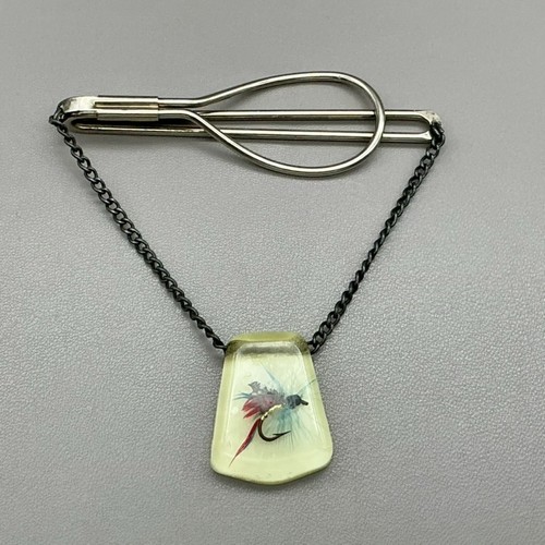 Vintage Fly Fishing Tie Bar Clip Real Fishing Fly Lucite Pendant Chain Novelty
