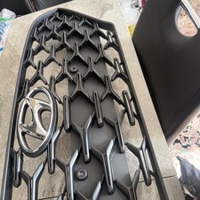 HYUNDAI I30 FASTBACK 2017-2020 FRONT BUMPER UPPER GRILL GRILLE GENUINE NR2