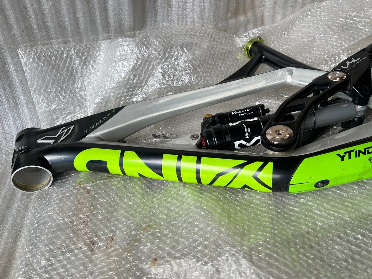 YT Tues 2.0 Downhill MTB Frame 26
