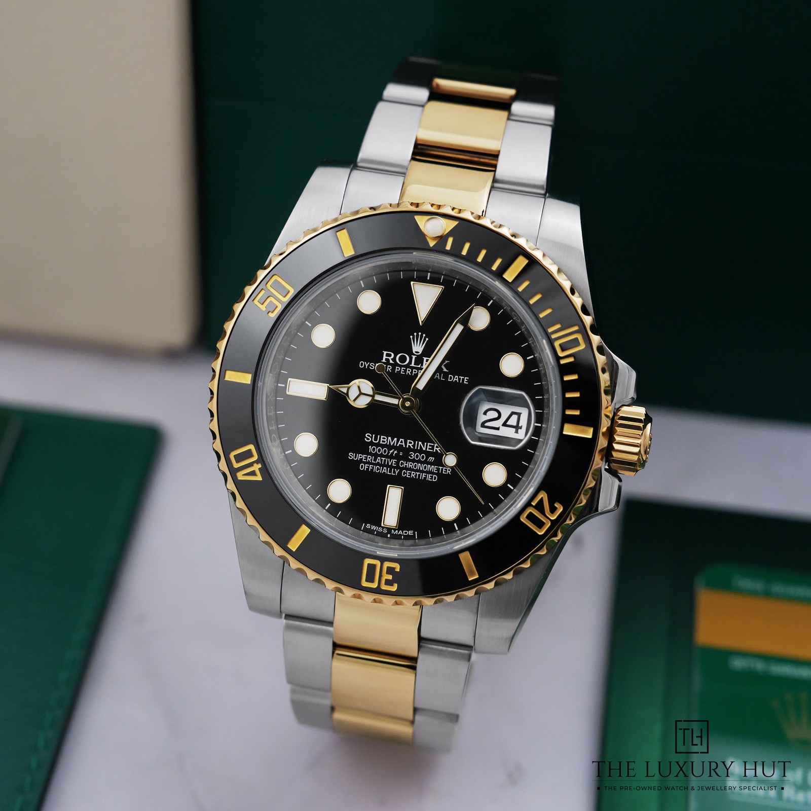 Rolex Submariner Date 116613LN - With Box & Papers Bi-Metal 40mm Black Dial