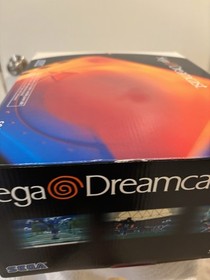 SEGA Dreamcast Console HKT-3020, White, 2 Controllers, 4 games, Box, inserts