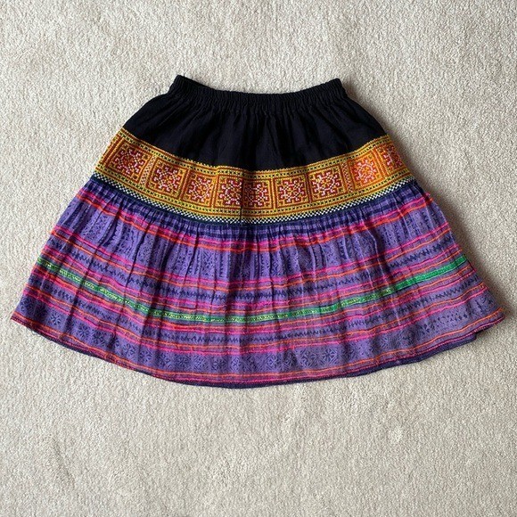 Vintage Handmade Hmong Cross-Stitch Embroidered Cotton Peasant Skirt Sz Small