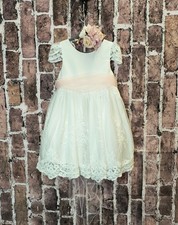 White Lace Flower Girl Dress Size 12/18Months