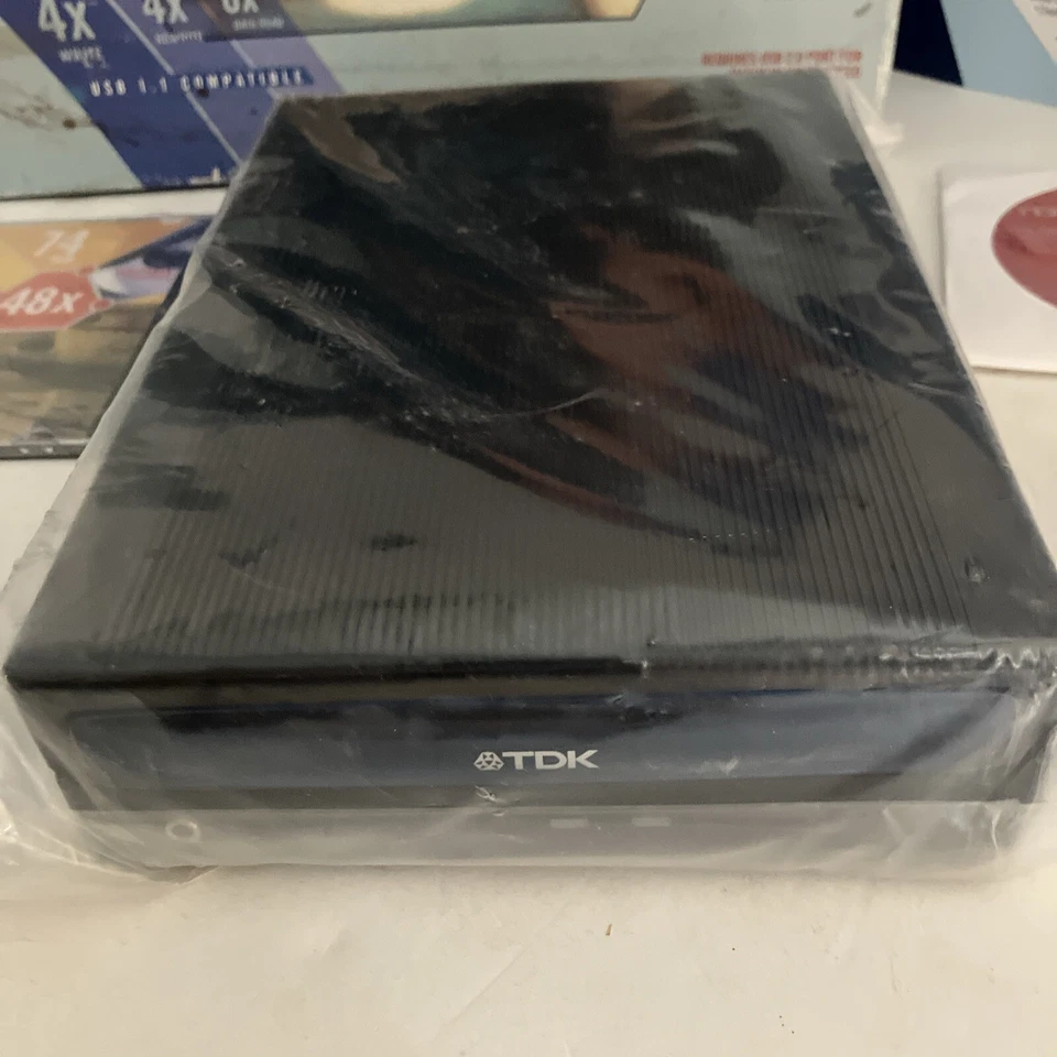 TDK Velocd 48164 UE hi speed. USB 2.0 external cd burner. - Image 2 of 4
