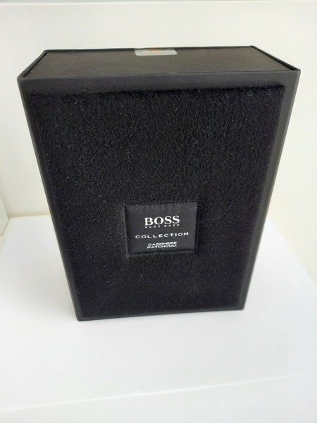 boss cashmere patchouli