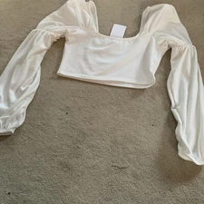 crop top white M Long Sleeved Elastic At Cuff And Arm Square Neck and Back
