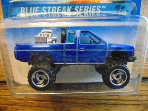 nissan truck hot wheels