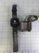 Fitbit Versa Fitness Smartwatch Model FB-504 Black Includes Charger Free Ship