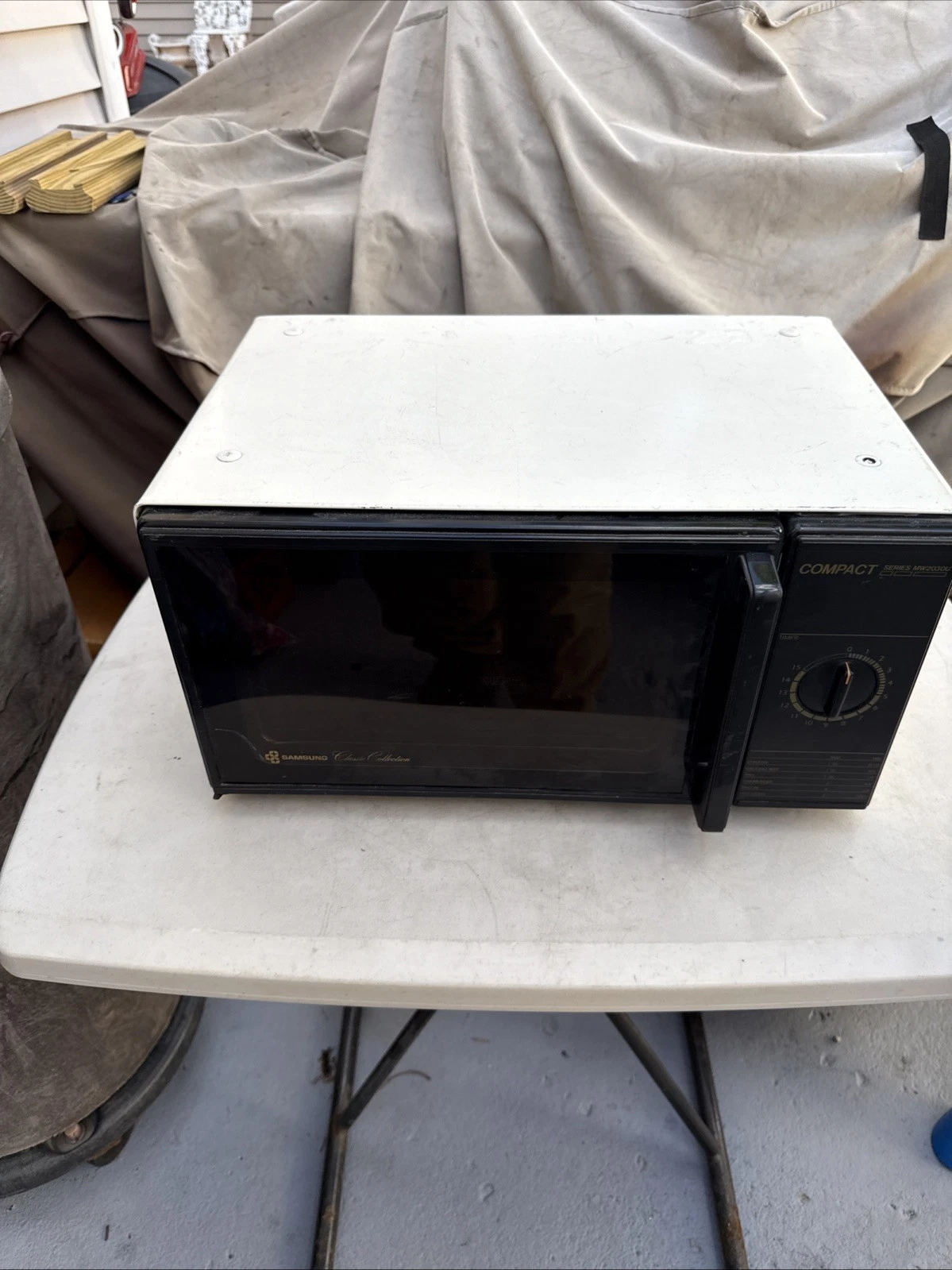 VTG Samsung Classic Collection MW2030U Microwave Oven Compact Series Working