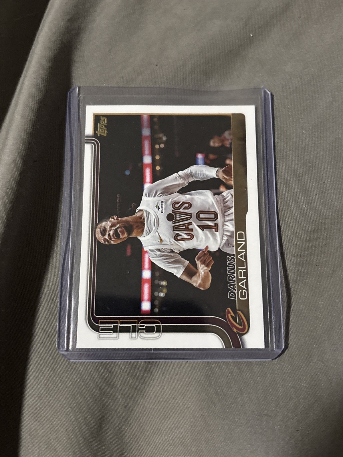2025-26 Topps NBA Darius Garland Golden Mirror SSP #81 Cavaliers