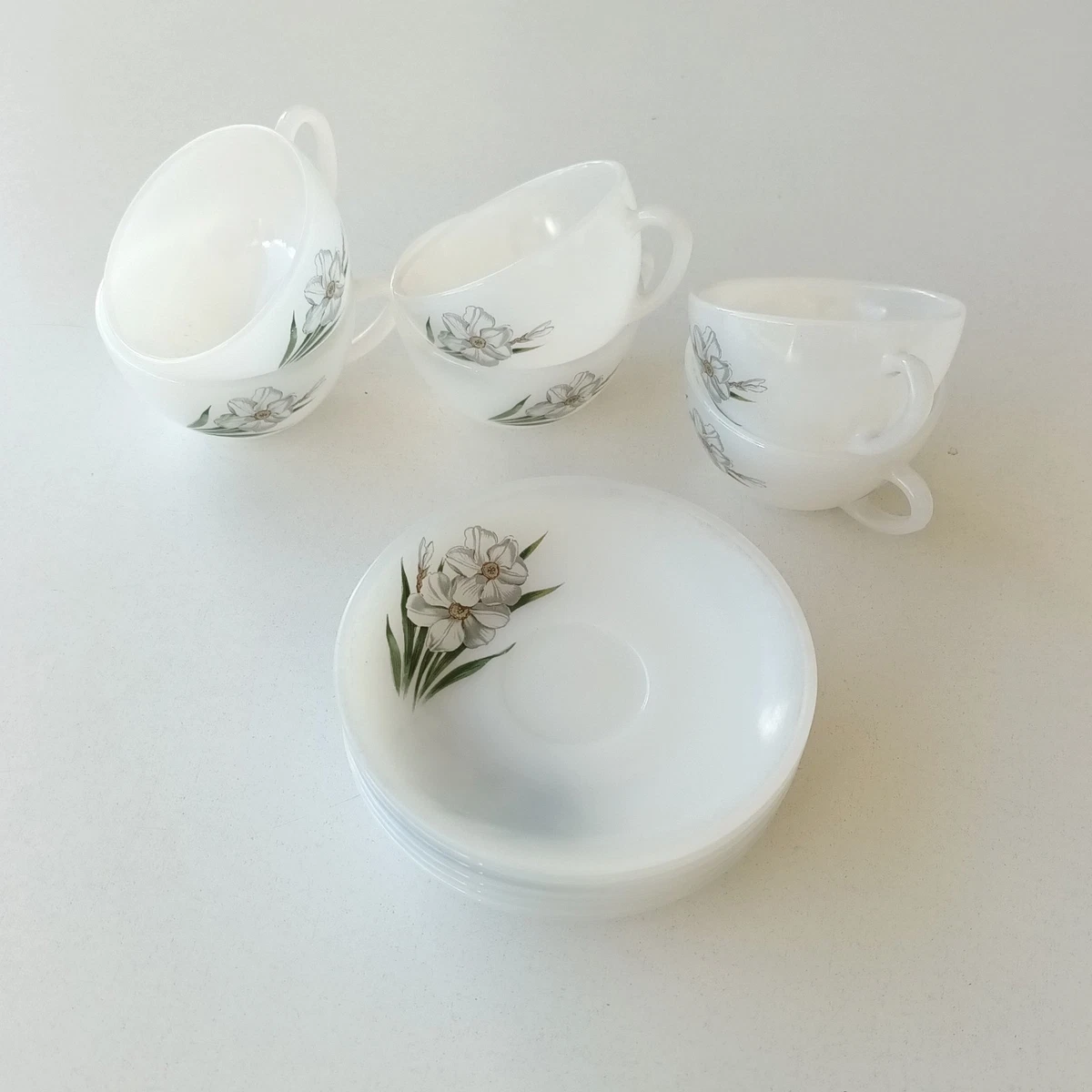 JOLI SERVICE À café thé tasse et soucoupe blanc et doré en