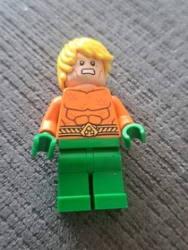 Aquaman LEGO DC Justice League Minifigure from 76000 Aquaman on Ice