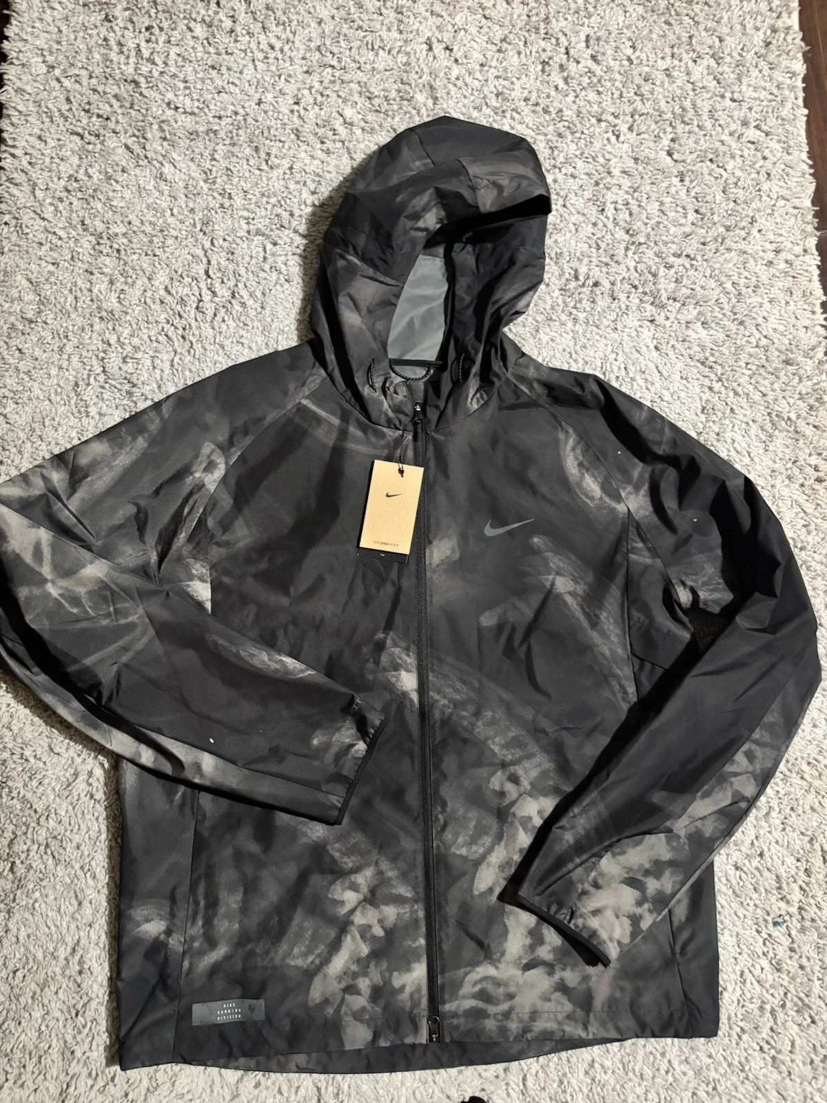 Nike Storm-Fit Run Division Flash Mens Large Tall Running Jacket FB8550-010 NEW