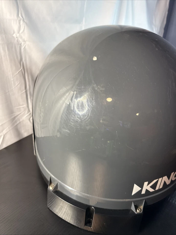 Plato TV King Tailgater Pro antena parabólica de viaje VQ4900-A0 para autocaravana deportiva con soporte Foto 2 de 4