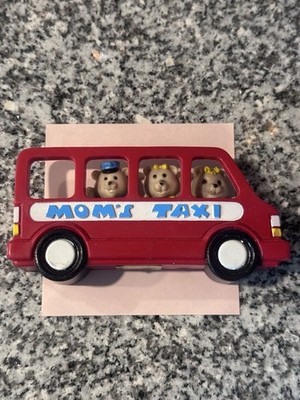 Moms Taxi Fridge Magnet Post-It Note Holder & Refrigerator Magnet Red Rubber 4in