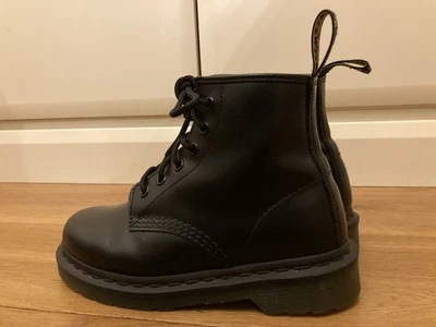 Dr Martens Air Wair 101 Black stitch Smooth Leather Ankle Boots Women's Size 3