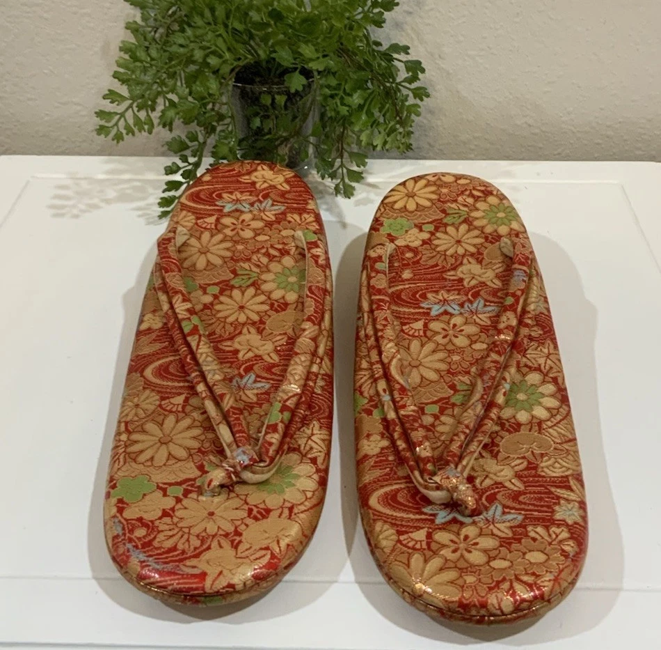Vtg Japanese Red Gold Floral Geta Kimono Flip Flop Sandals Geisha