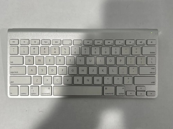 Genuine OEM Apple Magic Keyboard Wireless Bluetooth A1314 iMac